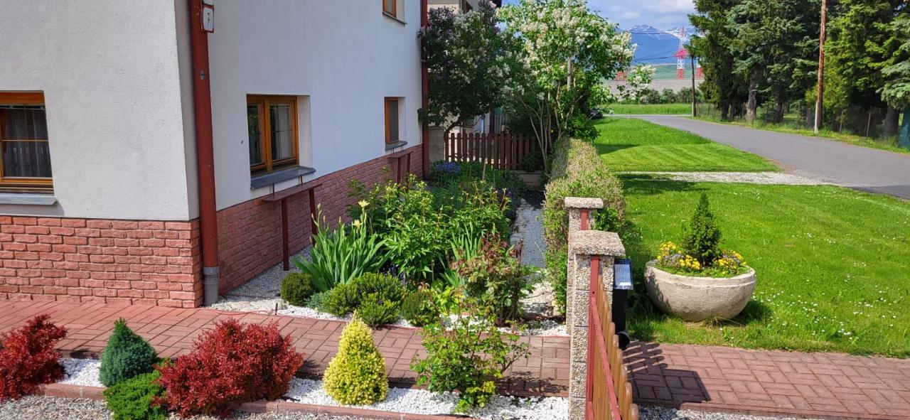 Privat Nika Hotell Závažná Poruba Exteriör bild